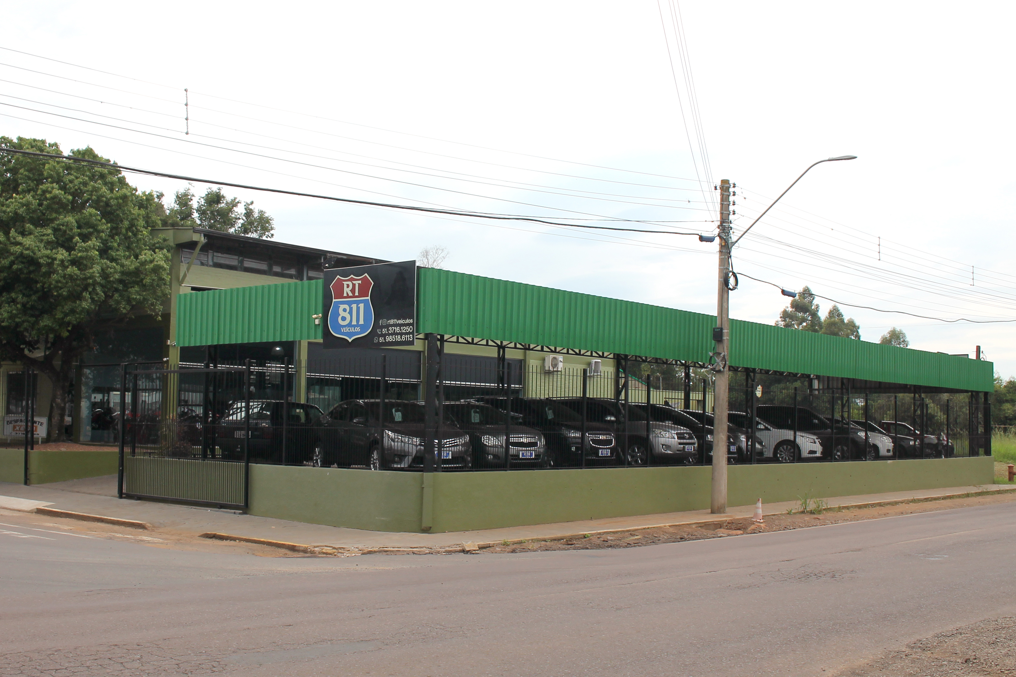 Fachada da Rt 811 Veículos