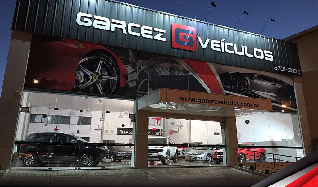 Fachada da Garcez Veículos