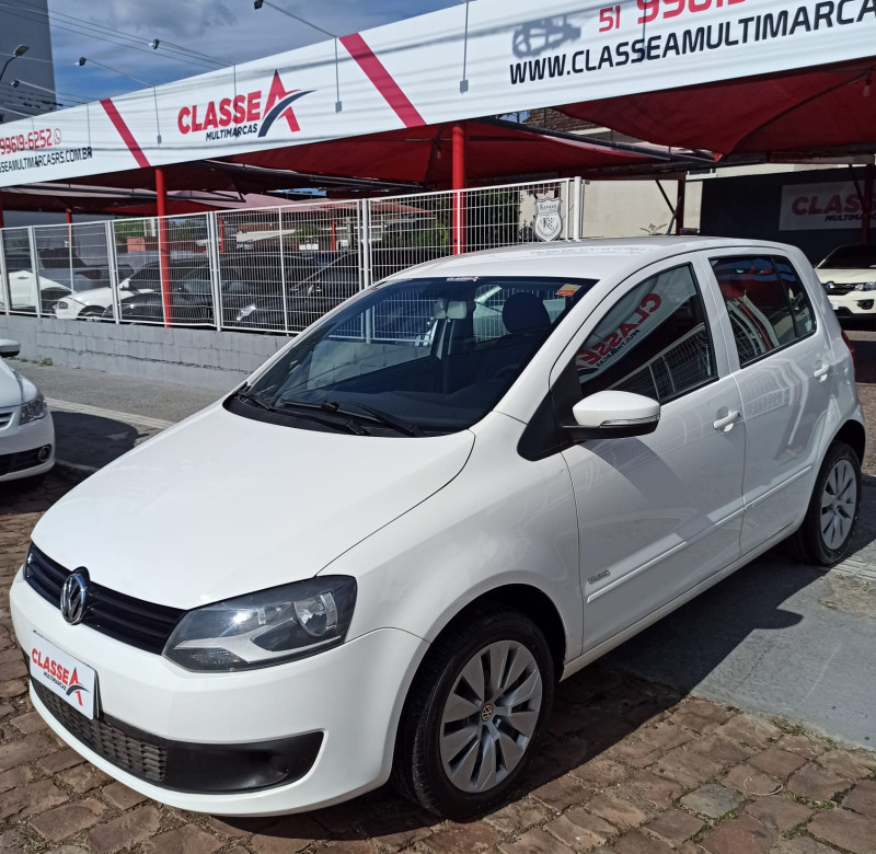 Volkswagen FOX 1.6 G2 TREND 4P 2011