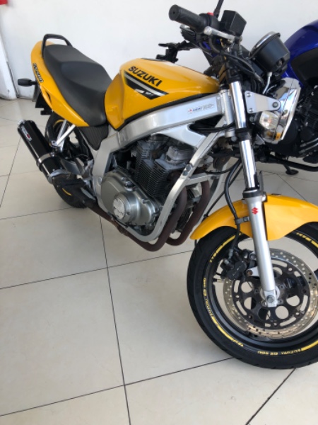 Suzuki MOTOS GS 500 E 2001