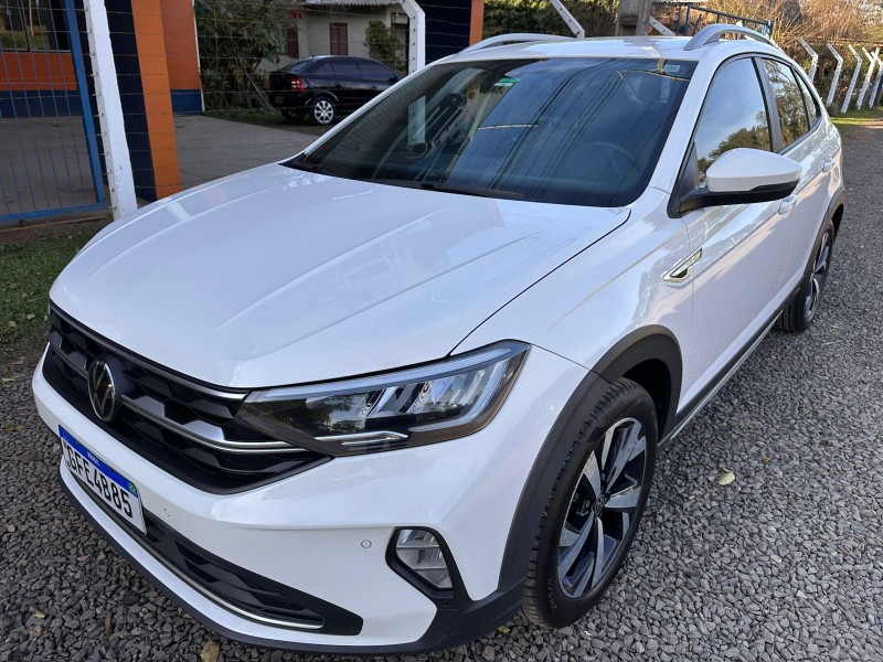 Volkswagen NIVUS HIGHLINE 1.0 200 TSI 2023