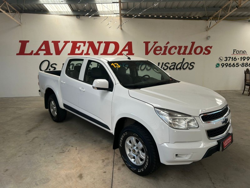 Chevrolet S10 LT 2.4 2012