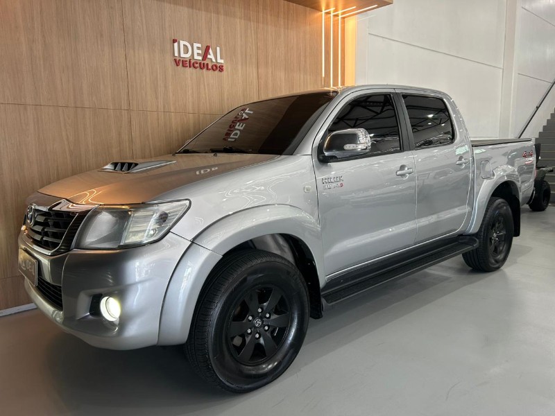 Toyota HILUX CD SR 4X4 2015