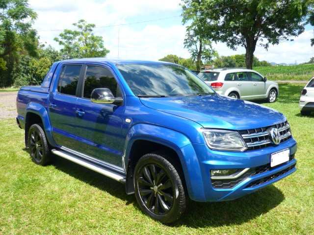 Volkswagen AMAROK 2.0 HIGHLINE EXTREME 4X4 CD TURBO 2017