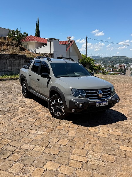 Renault OROCH OUTSIDER 1.3 TURBO 2023