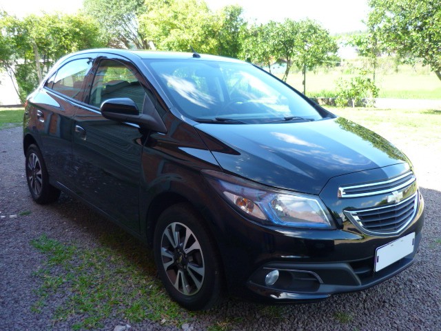 Chevrolet ONIX HATCH LTZ 1.4 8V FLEXPOWER 5P MEC. 2014