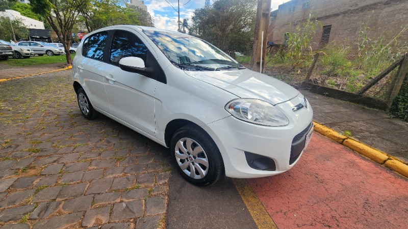 Fiat PALIO 1.4 MPI ATTRACTIVE 8V FLEX 4P MANUAL 2014
