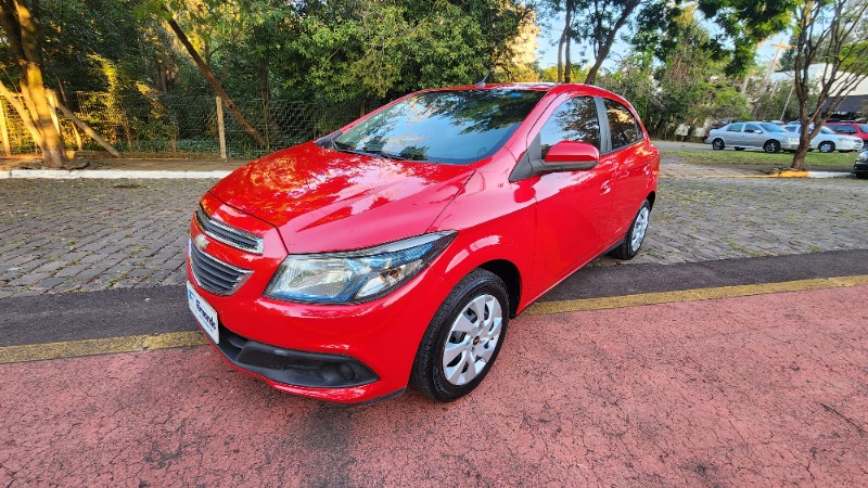 Chevrolet ONIX 1.4 LT 2013