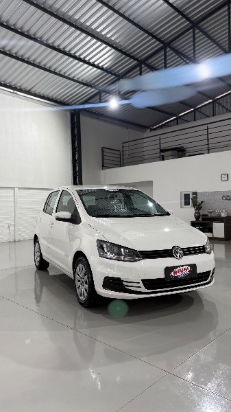 Volkswagen FOX 1.0 MI TRENDLINE 8V 2017