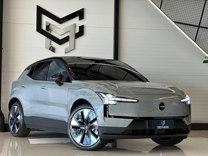 Volvo EX30 E60 ULTRA (ELÃ©TRICO) 2025