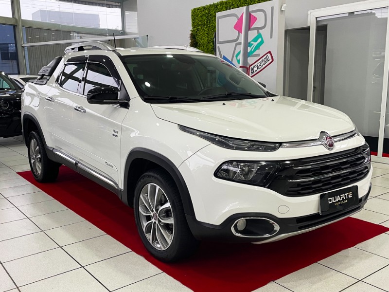 Fiat TORO 2.0 16V TURBO DIESEL VOLCANO 4WD AT9 2018