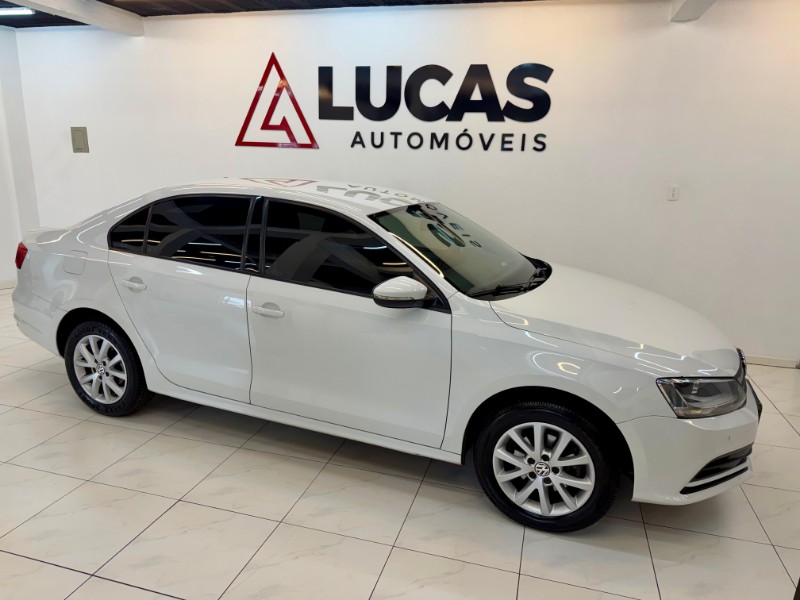 Volkswagen JETTA 2.0 TRENDLINE 2015