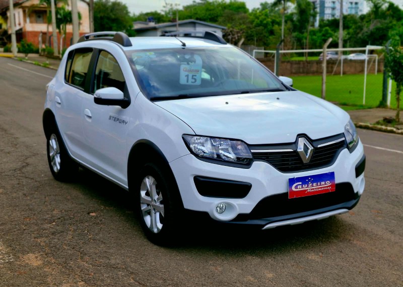 Renault SANDERO 1.6 STEPWAY 16V FLEX 4P MANUAL 2015