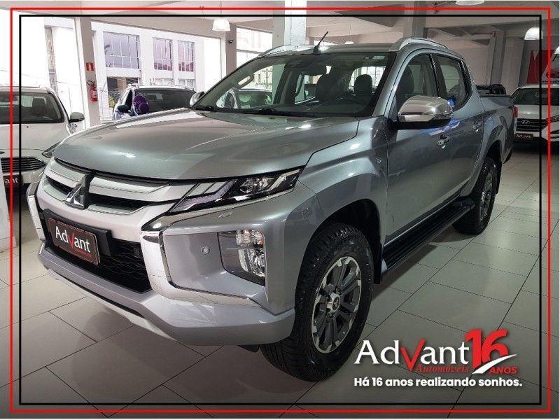 Mitsubishi L200 TRITON 2.4 16V TURBO DIESEL SPORT HPE-S CD 4P 4X4 AUTOMÁTICO 2022 (foto 1 de 18)