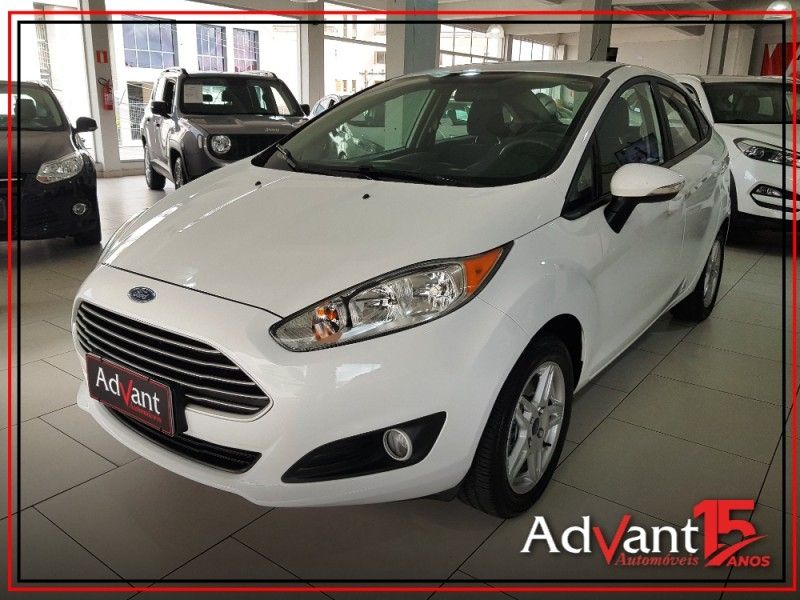 Ford FIESTA 1.6 TITANIUM SEDAN 16V FLEX 4P POWERSHIFT 2017