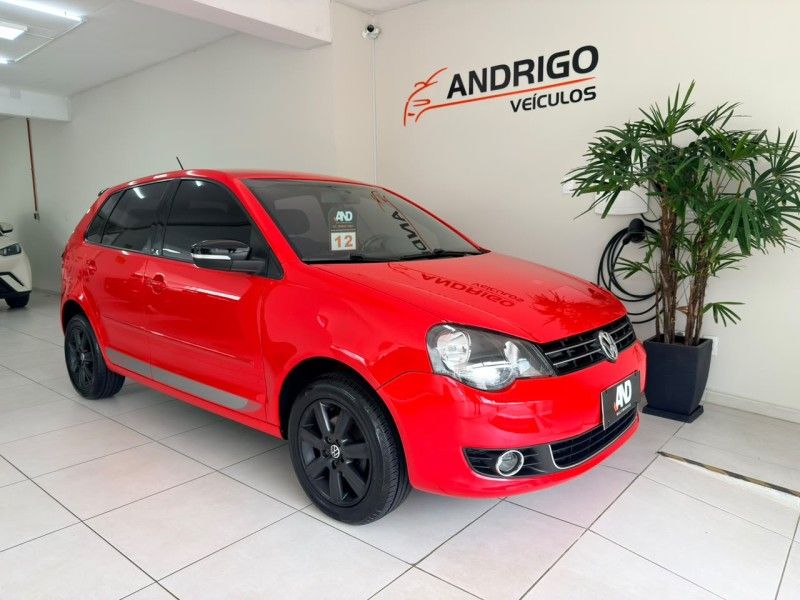 Volkswagen POLO 1.6 MI SPORTLINE 8V AUTOMATIZADO 2012
