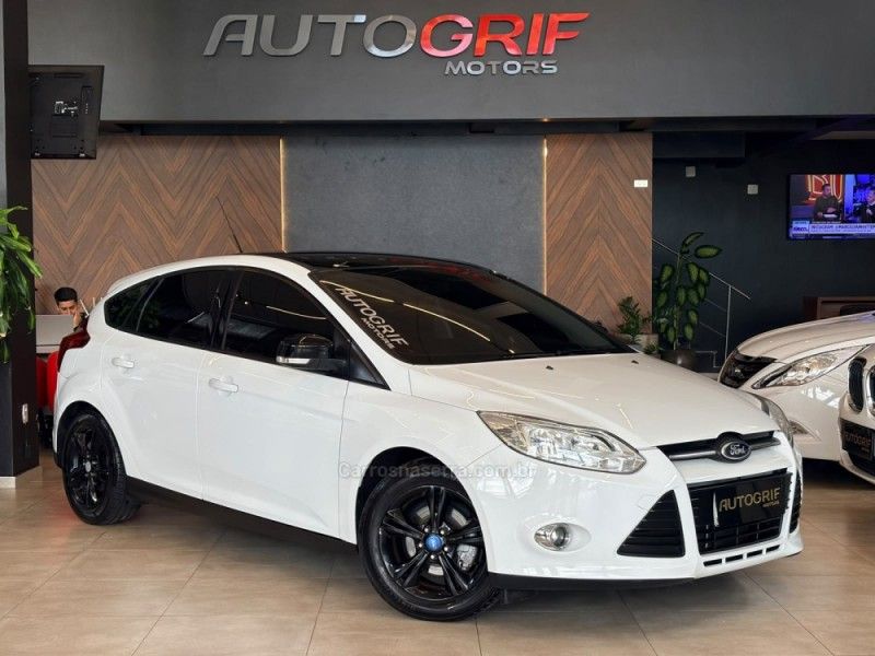 Ford FOCUS 1.6 SE HATCH 16V 2015