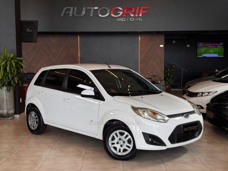 Ford FIESTA 1.6 SE HATCH 16V 2014