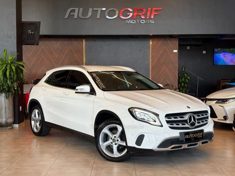 Mercedes-Benz GLA 200 1.6 CGI ADVANCE 16V TURBO 2019