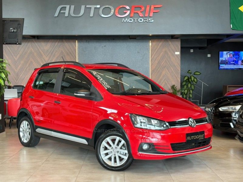 Volkswagen FOX 1.0 MPI TRACK 12V 2017