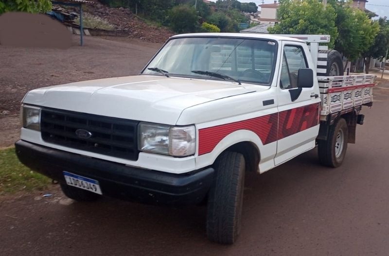 Ford F-1000 3.9 SUPER SÉRIE 4X2 CS 8V TURBO DIESEL 2P MANUAL 1995