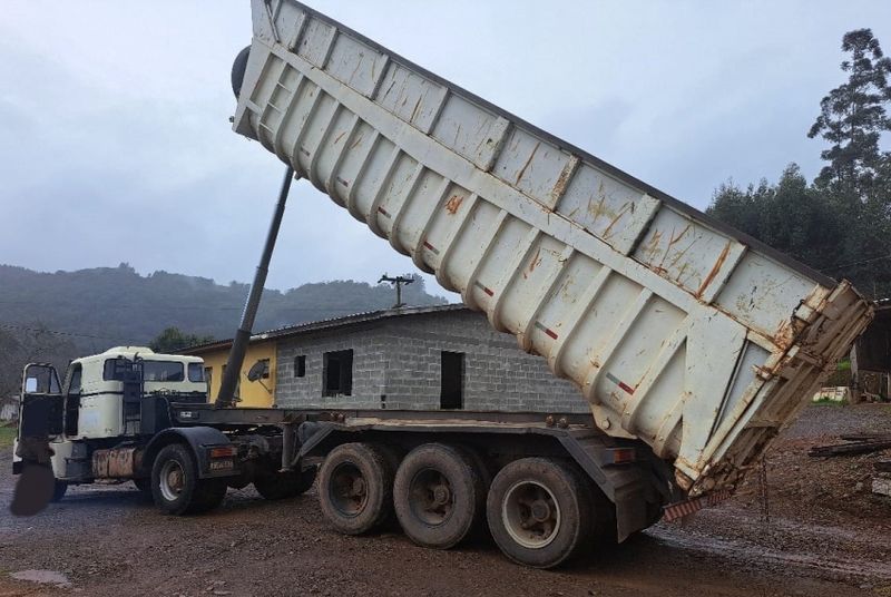 Guerra GRANELEIRO CAÇAMBA BASCULANTE P 41 M3 1991