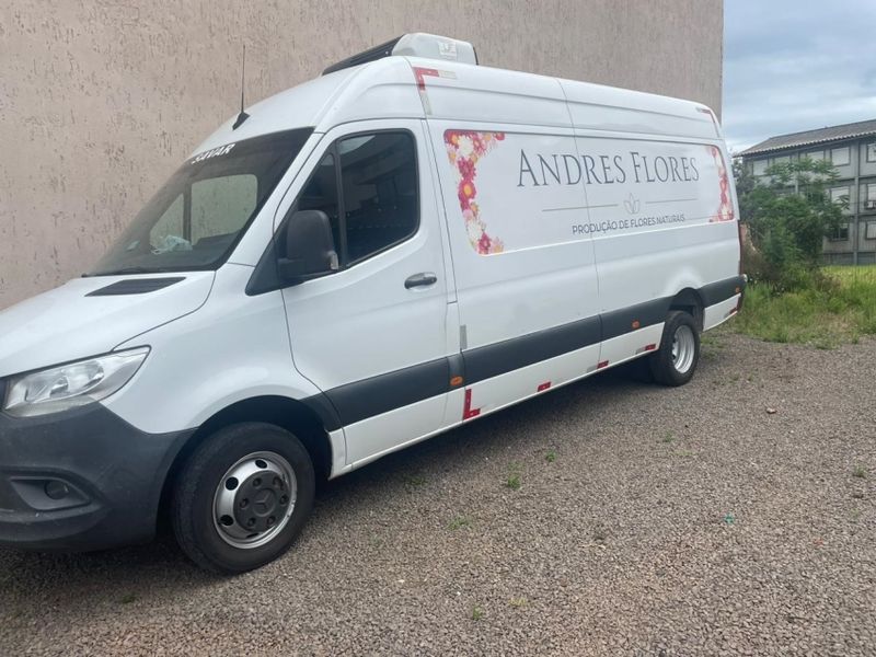Mercedes-Benz SPRINTER 2.2 CDI DIESEL FURGÃO 516 TA EXTRA LONGO MANUAL 2020