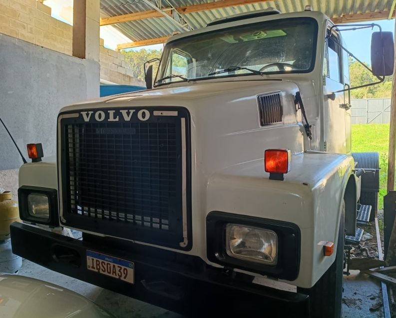 Volvo NL10 NL-10 280 4X2 2P 1988