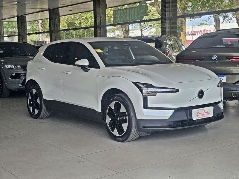Volvo EX30 69 KW ELÉTRICO CORE 2024