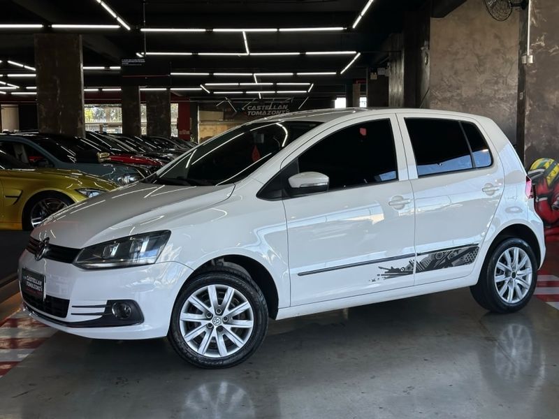 Volkswagen FOX 1.0 MPI TRENDLINE 12V FLEX 4P MANUAL 2016