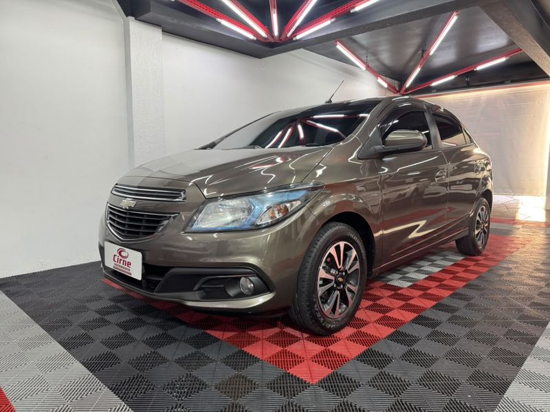 Chevrolet ONIX HATCH LTZ 1.4 8V FLEXPOWER MEC. 2014 (foto 1 de 19)