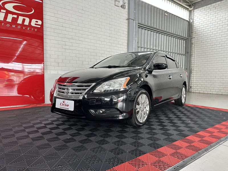 Nissan SENTRA SL 2.0/ FUEL 16V 2015 (foto 1 de 19)