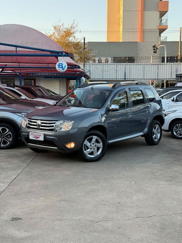 Renault DUSTER DYNAMIQUE 2.0 2012