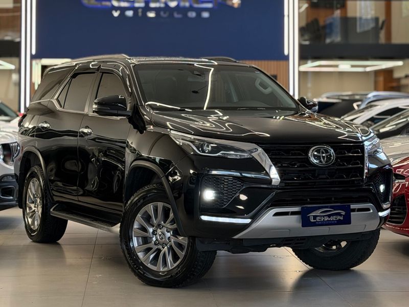 Toyota HILUX SW4 2.8 D-4D TURBO SRX 7L 4X4 2021