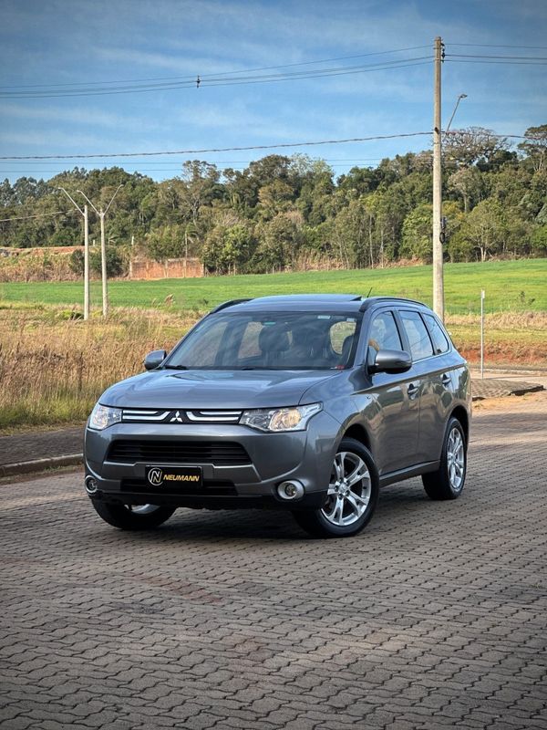 Mitsubishi OUTLANDER 3.0 V6 2015