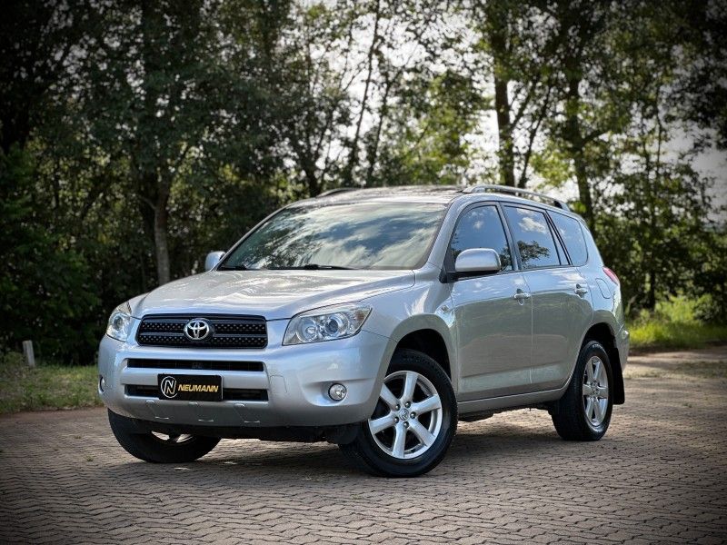 Toyota RAV-4 2.4 2008