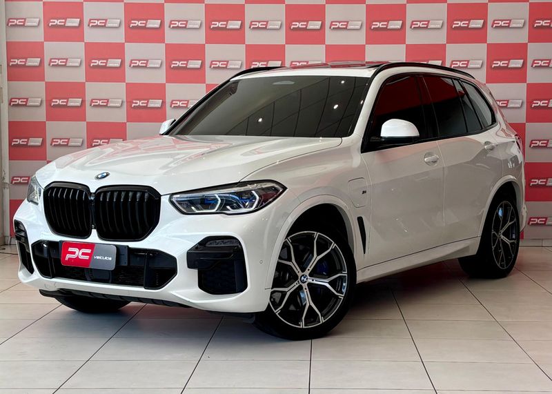 BMW X5 XDRIVE 45E 3.0 M.SPORT (HÍB.) 2022 (foto 1 de 11)