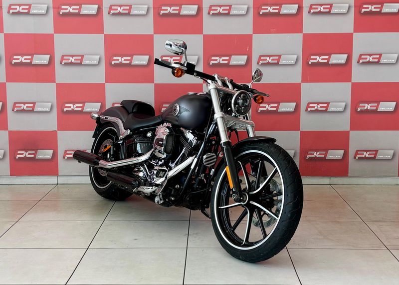 Harley-davidson SOFTAIL BREAKOUT FXSB 2016