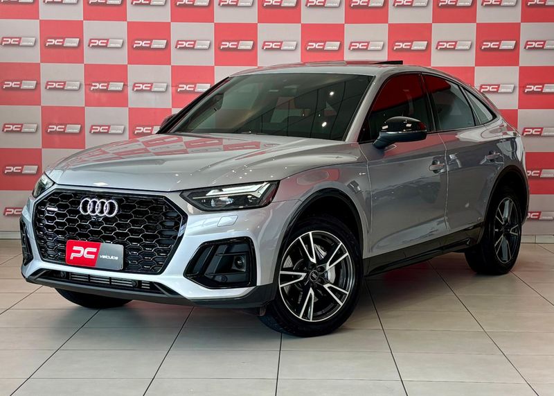 Audi Q5 SB P BLACK 2.0 TFSIE S.TR QT (HIB.) 2023 (foto 1 de 10)