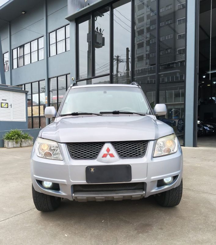 Mitsubishi PAJERO TR4 2.0 16V 4X2 MEC. 2014