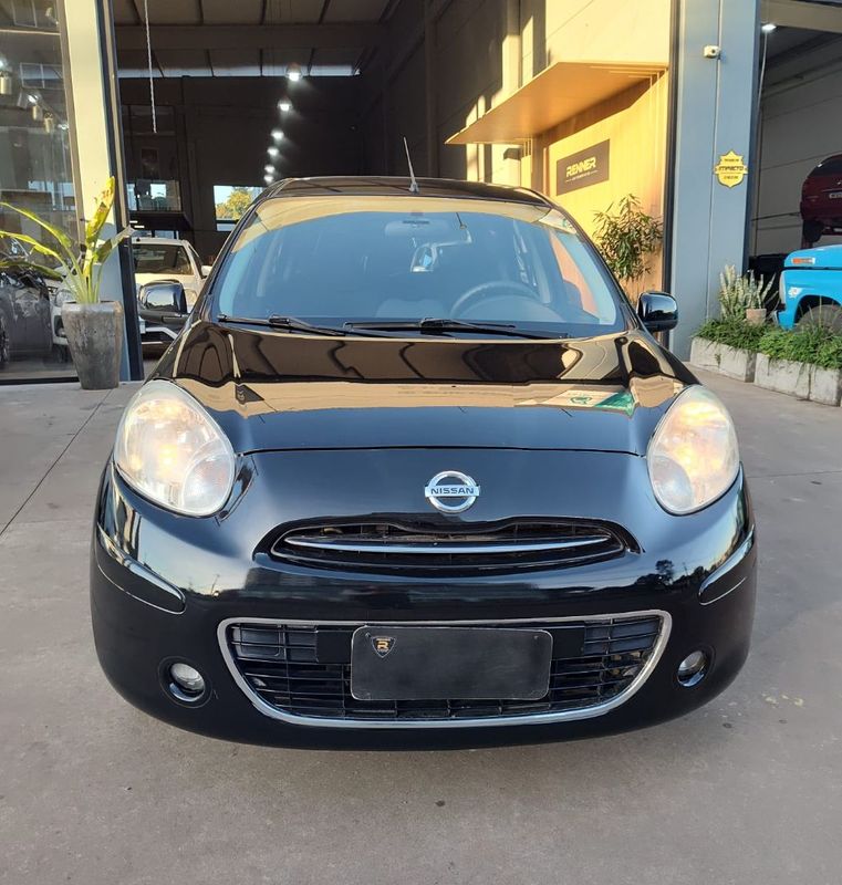 Nissan MARCH SV 1.6 16V FUEL 2014