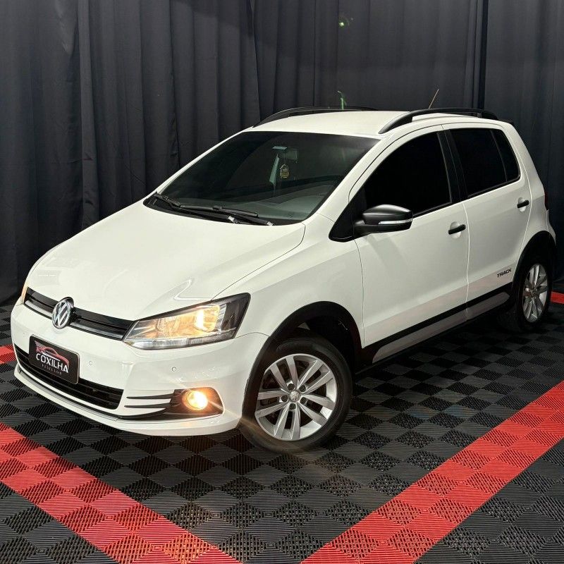 Volkswagen FOX TRACK 1.0 2017